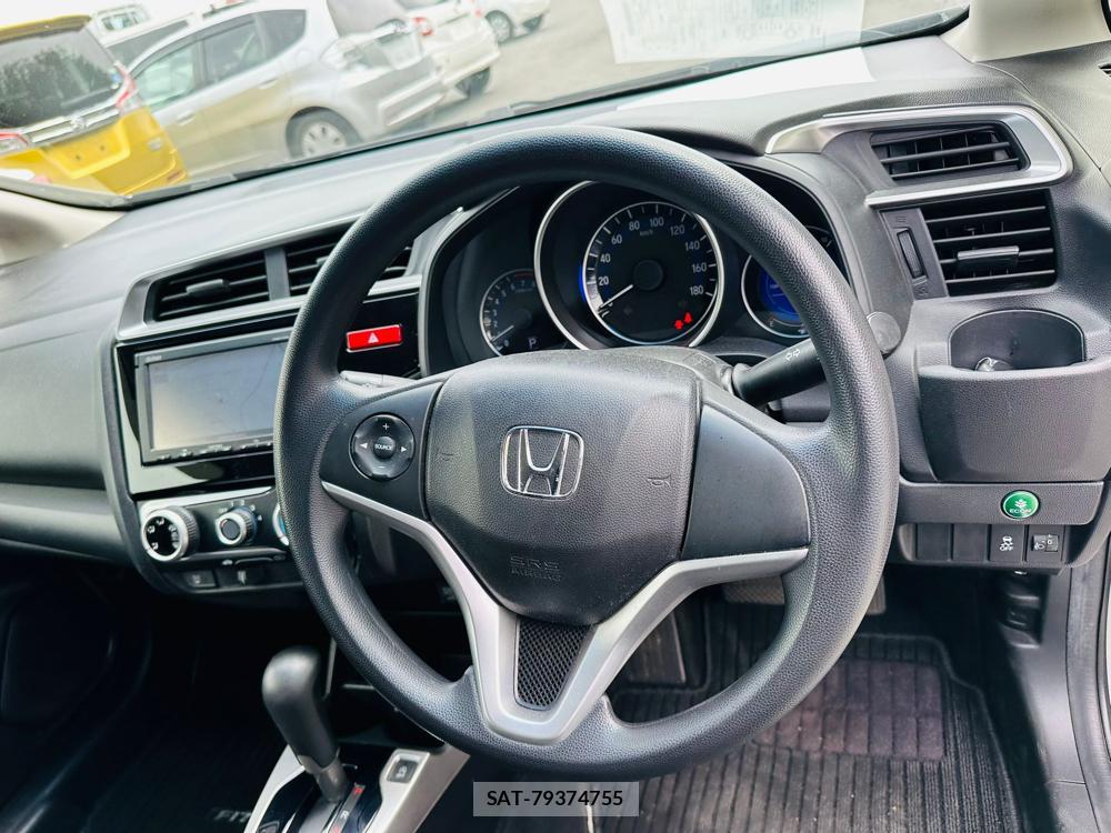 Honda FIT 2013 7312497-14