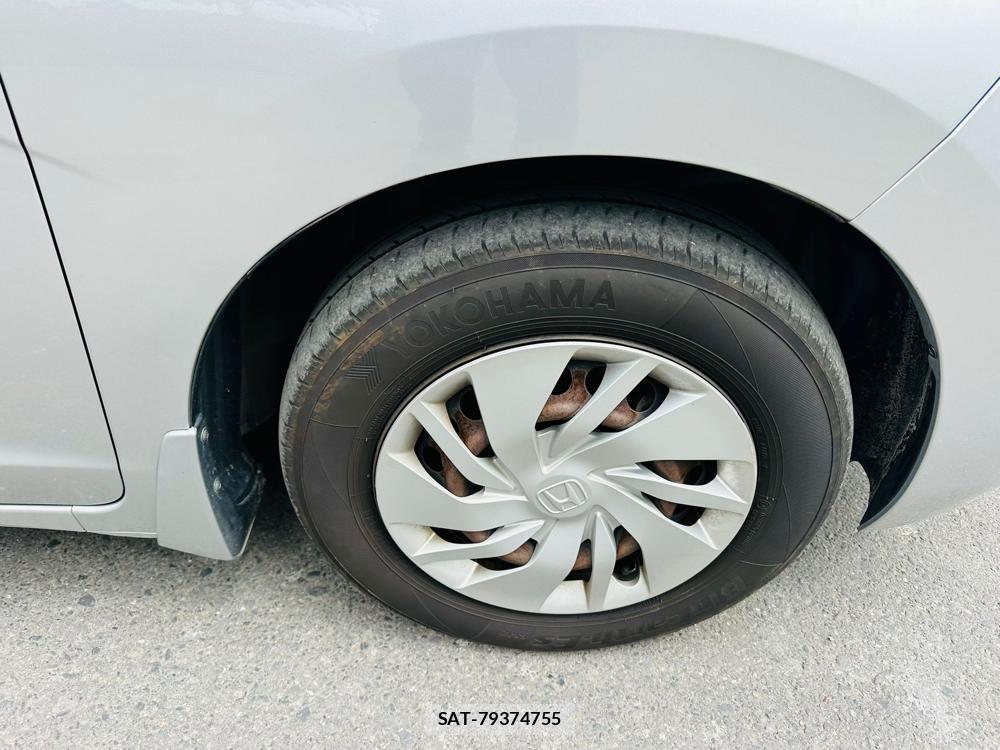 Honda FIT 2013 7312497-27