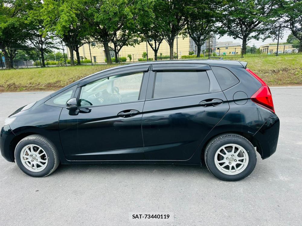 Honda FIT 2013 6937241-1