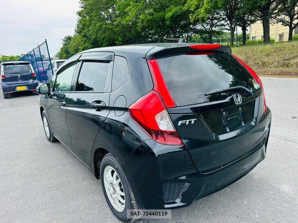 Honda FIT 2013 6937241-2