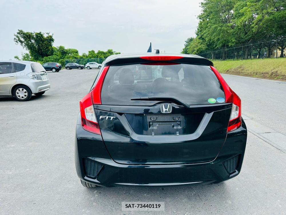 Honda FIT 2013 6937241-3
