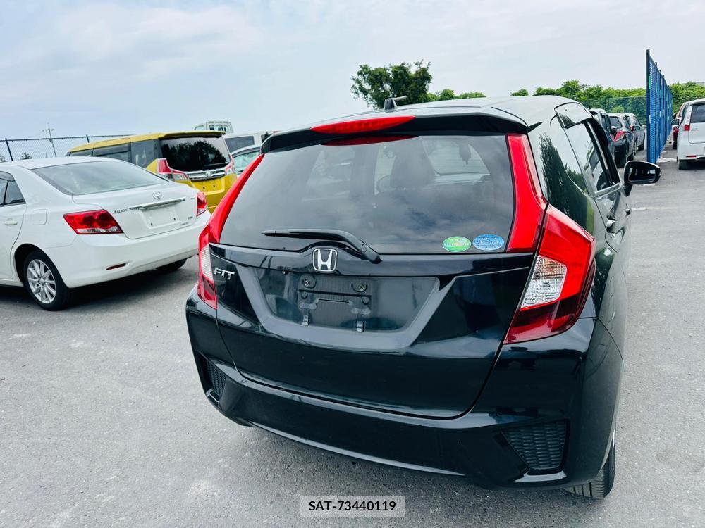 Honda FIT 2013 6937241-4