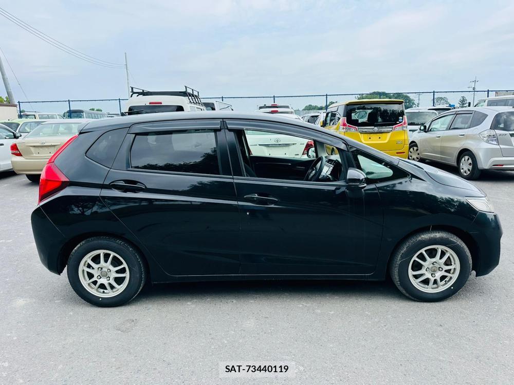 Honda FIT 2013 6937241-5