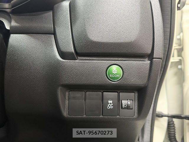 Honda FIT 2013-12 7500575-14