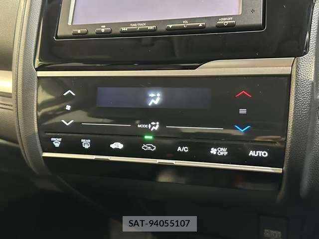 Honda FIT 2015-01 7508664-22