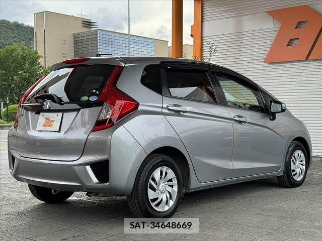 Honda FIT 2013-12 7500573-12