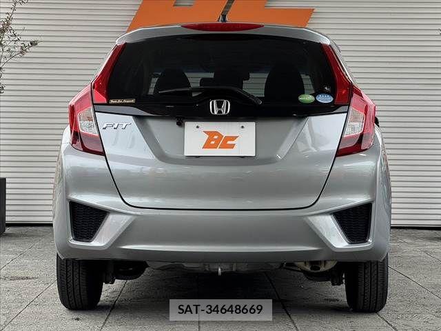 Honda FIT 2013-12 7500573-13