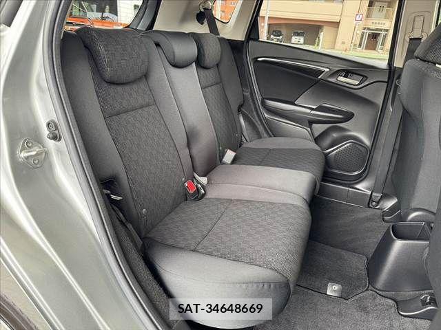 Honda FIT 2013-12 7500573-16