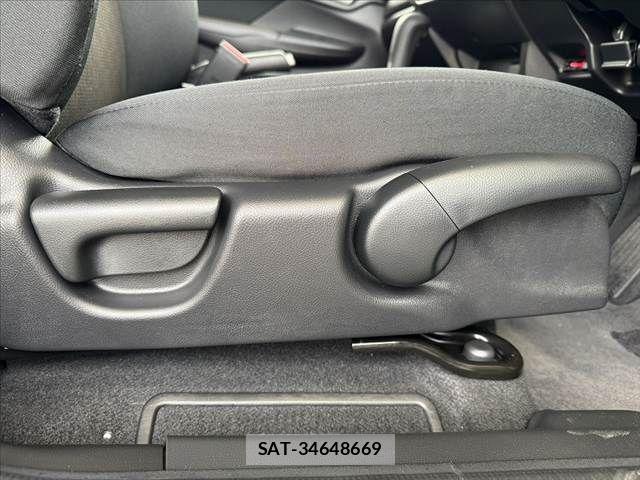 Honda FIT 2013-12 7500573-28