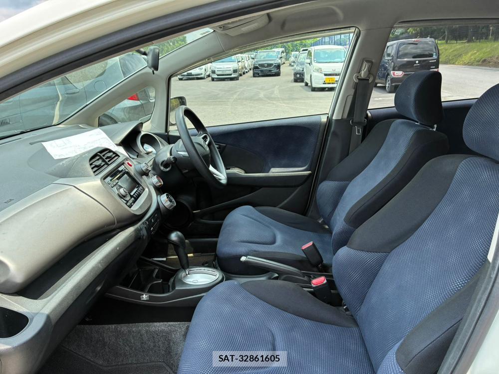 Honda FIT 2010 7223071-10