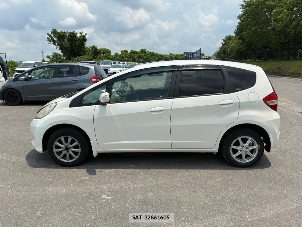 Honda FIT 2010 7223071-1