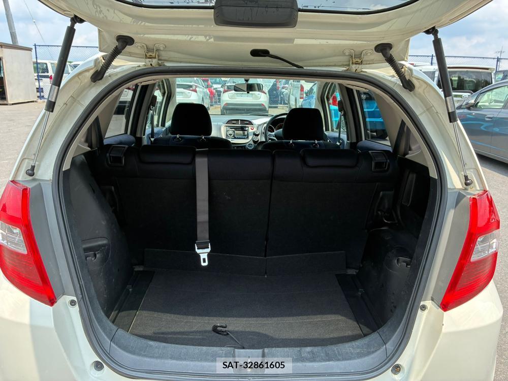 Honda FIT 2010 7223071-24