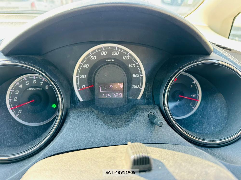 Honda FIT 2013 6700938-15