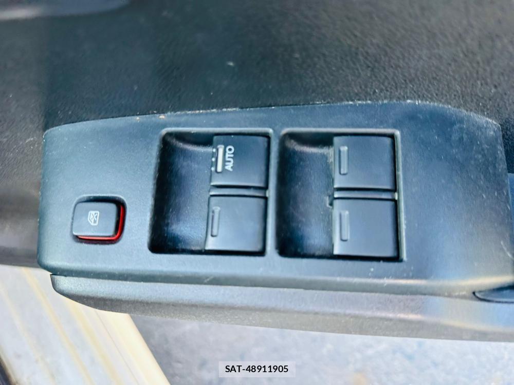 Honda FIT 2013 6700938-21
