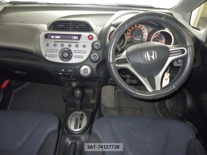 Honda FIT 2009-07 7550862-4