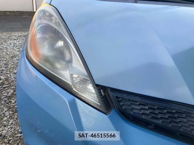 Honda FIT 2012-07 7562117-1