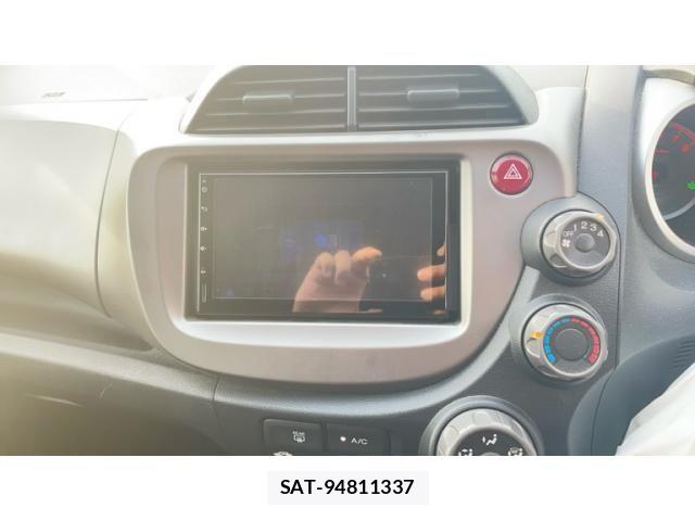 Honda FIT 2012-12 7562118-11