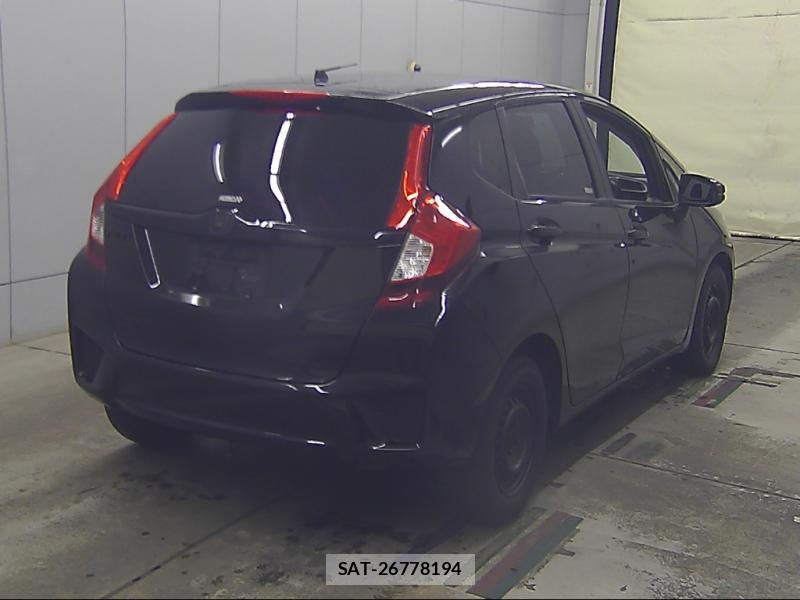 Honda FIT 2014-04 7578795-1