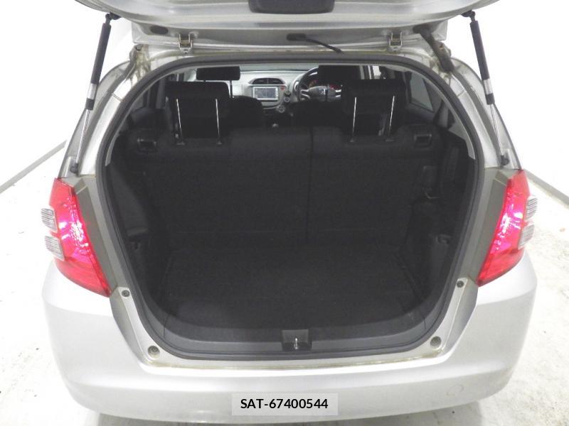 Honda FIT 2010-03 7578785-7
