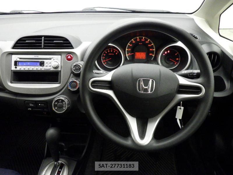 Honda FIT 2011-07 7578791-6