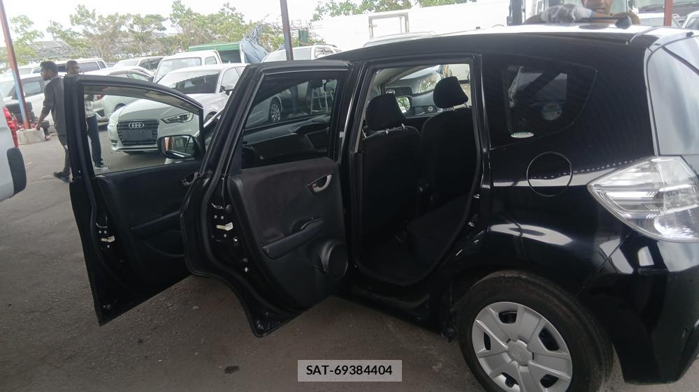 Honda FIT 2011 7312503-9