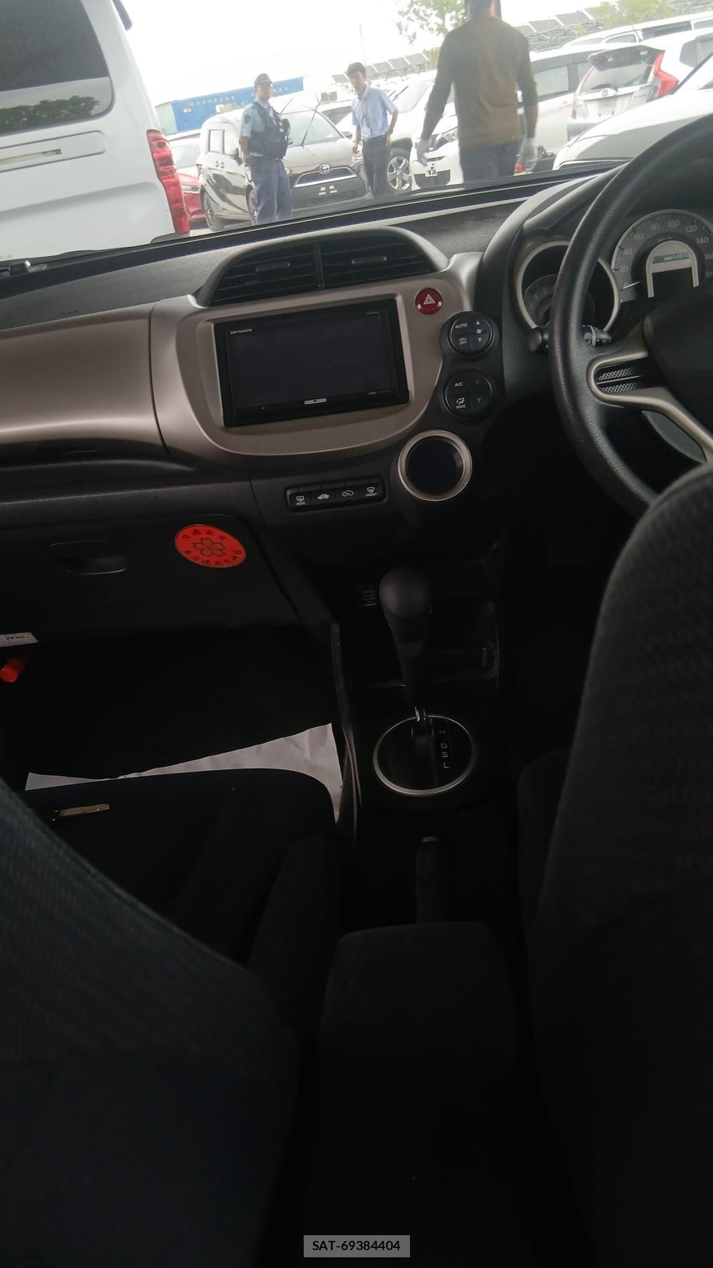 Honda FIT 2011 7312503-15
