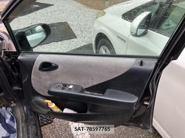 Honda FIT 2005-08 7616564-10