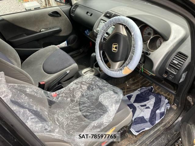 Honda FIT 2005-08 7616564-11