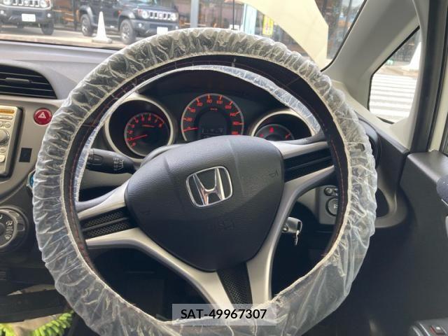 Honda FIT 2010-05 7616557-18