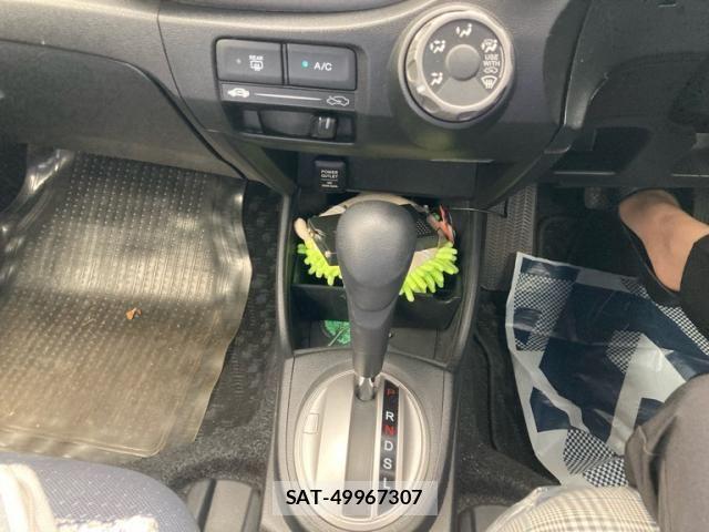 Honda FIT 2010-05 7616557-22