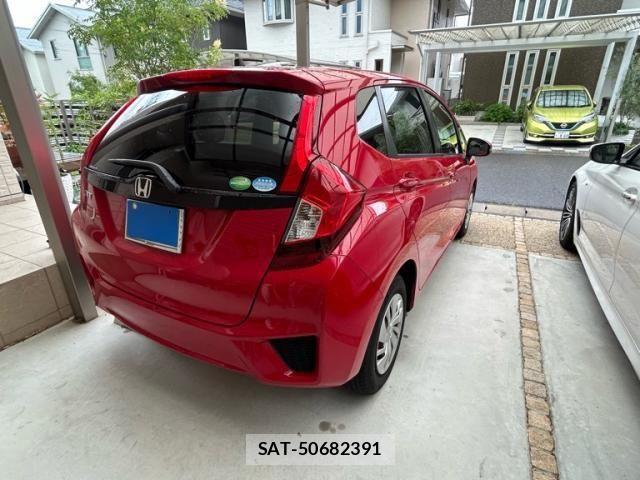 Honda FIT 2013-12 7616542-3
