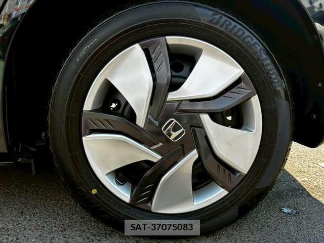 Honda FIT 2015-06 7616536-21