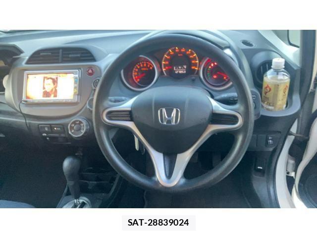 Honda FIT 2010-06 7616561-11