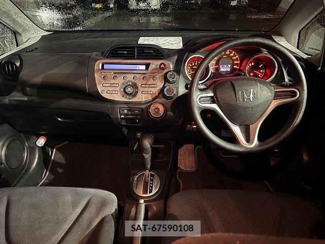 Honda FIT 2009-06 7616540-1