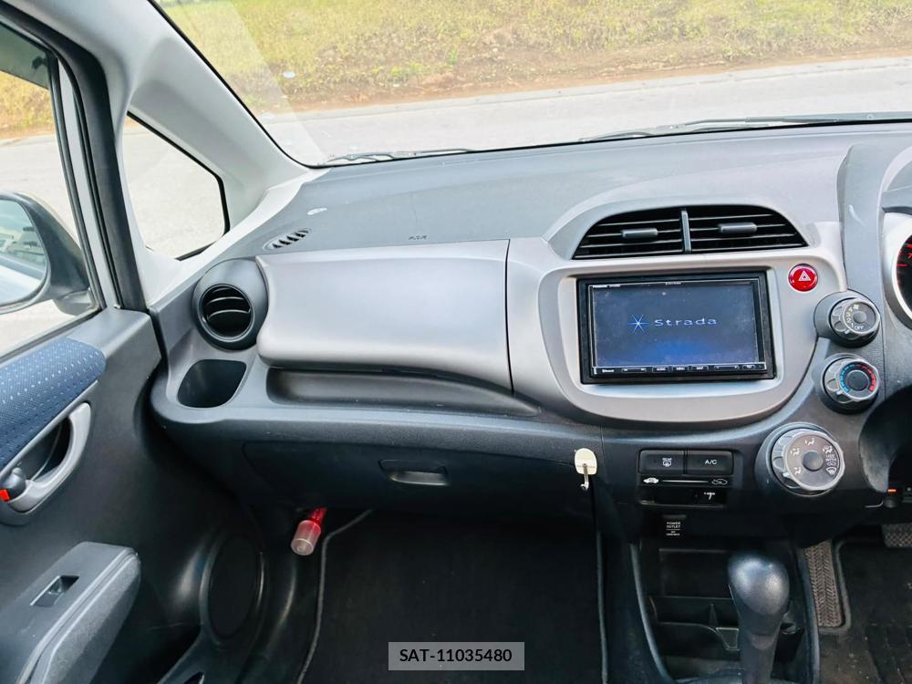 Honda FIT 2010-03 7512754-17