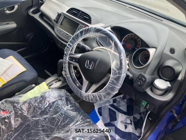 Honda FIT 2011-07 7616565-9