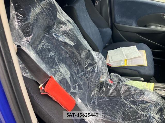 Honda FIT 2011-07 7616565-10