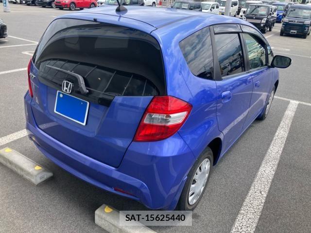 Honda FIT 2011-07 7616565-2