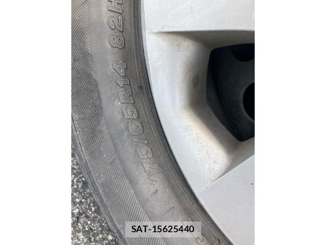 Honda FIT 2011-07 7616565-5