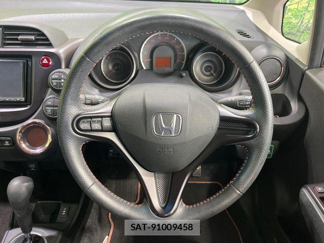 Honda FIT 2013-01 7616537-8