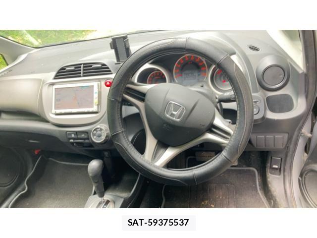 Honda FIT 2009-12 7616563-9