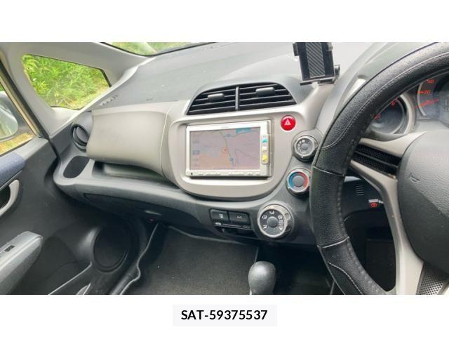 Honda FIT 2009-12 7616563-11