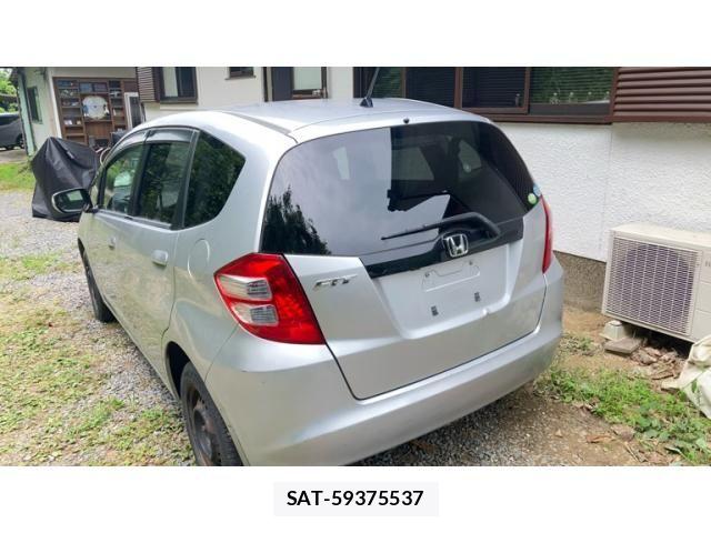 Honda FIT 2009-12 7616563-3