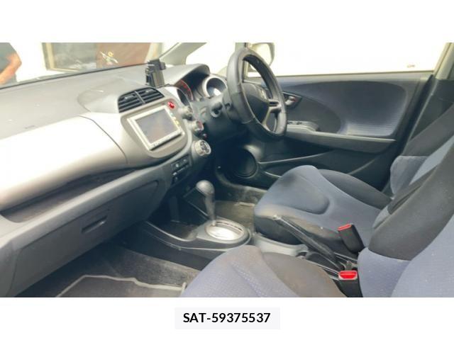 Honda FIT 2009-12 7616563-6