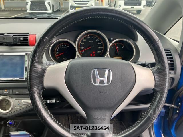 Honda FIT 2007-07 7616560-11
