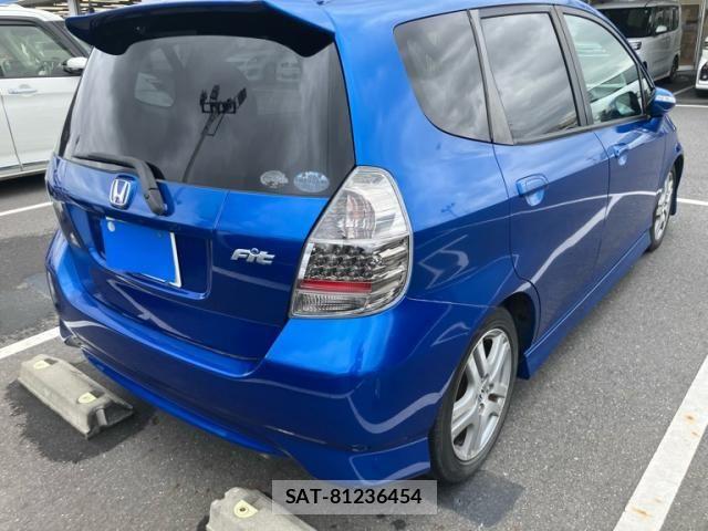 Honda FIT 2007-07 7616560-7