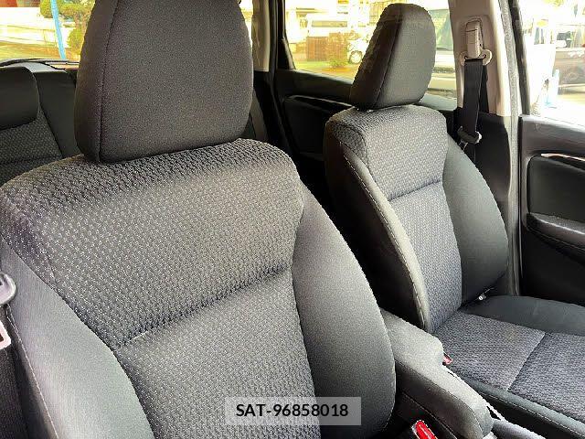 Honda FIT 2019-06 7616533-9