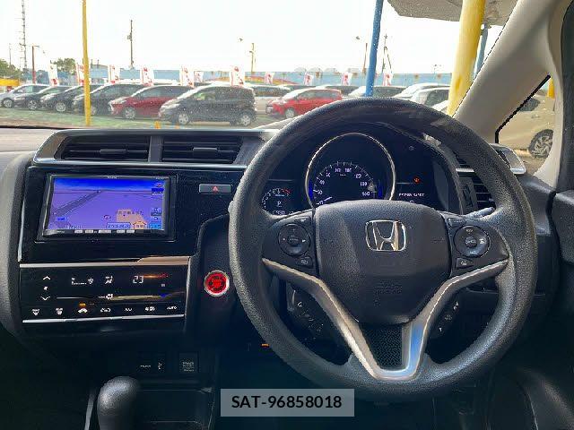 Honda FIT 2019-06 7616533-1