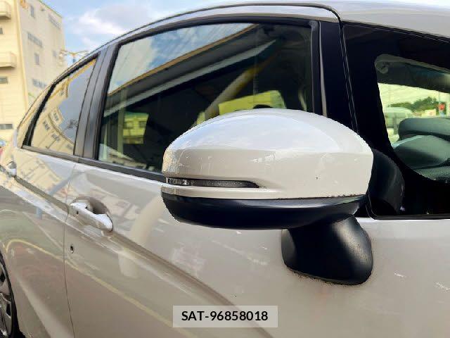 Honda FIT 2019-06 7616533-26