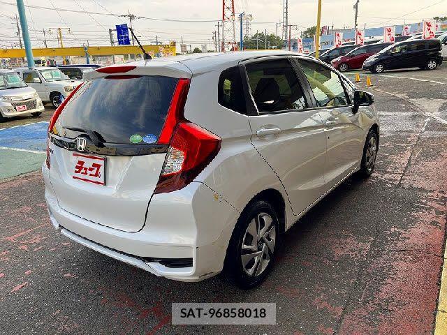 Honda FIT 2019-06 7616533-2